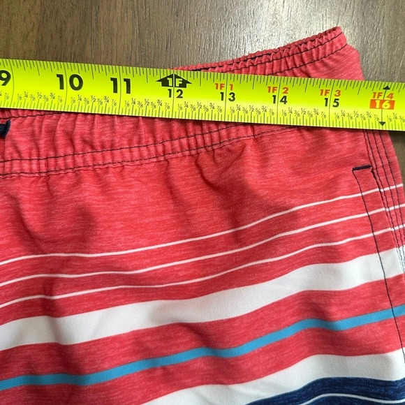 Vineyard Vines Men’s Red White Blue Swim Trunks Size Small - Picture 9 of 11